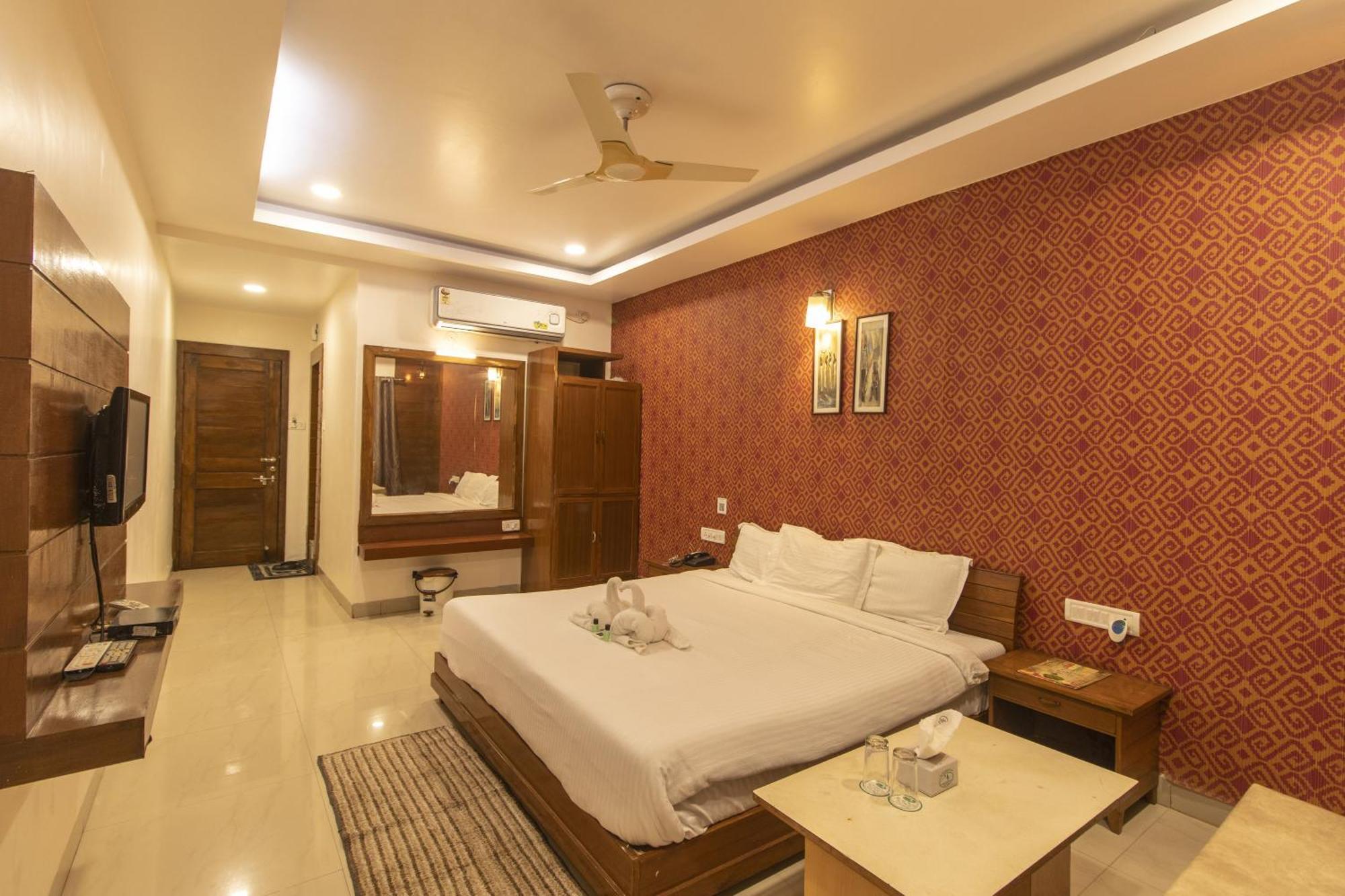 Wow Stayz2 Misty Meadows Pachmarhi Exterior photo